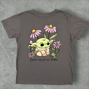 Women's Star Wars Mad Engine Grogu Baby Yoda Mandalorian Flowers & Frog Shirt -S